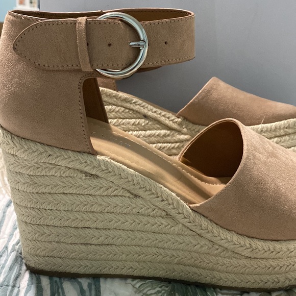 NINE WEST ADELL2 9.5 - Picture 3 of 9